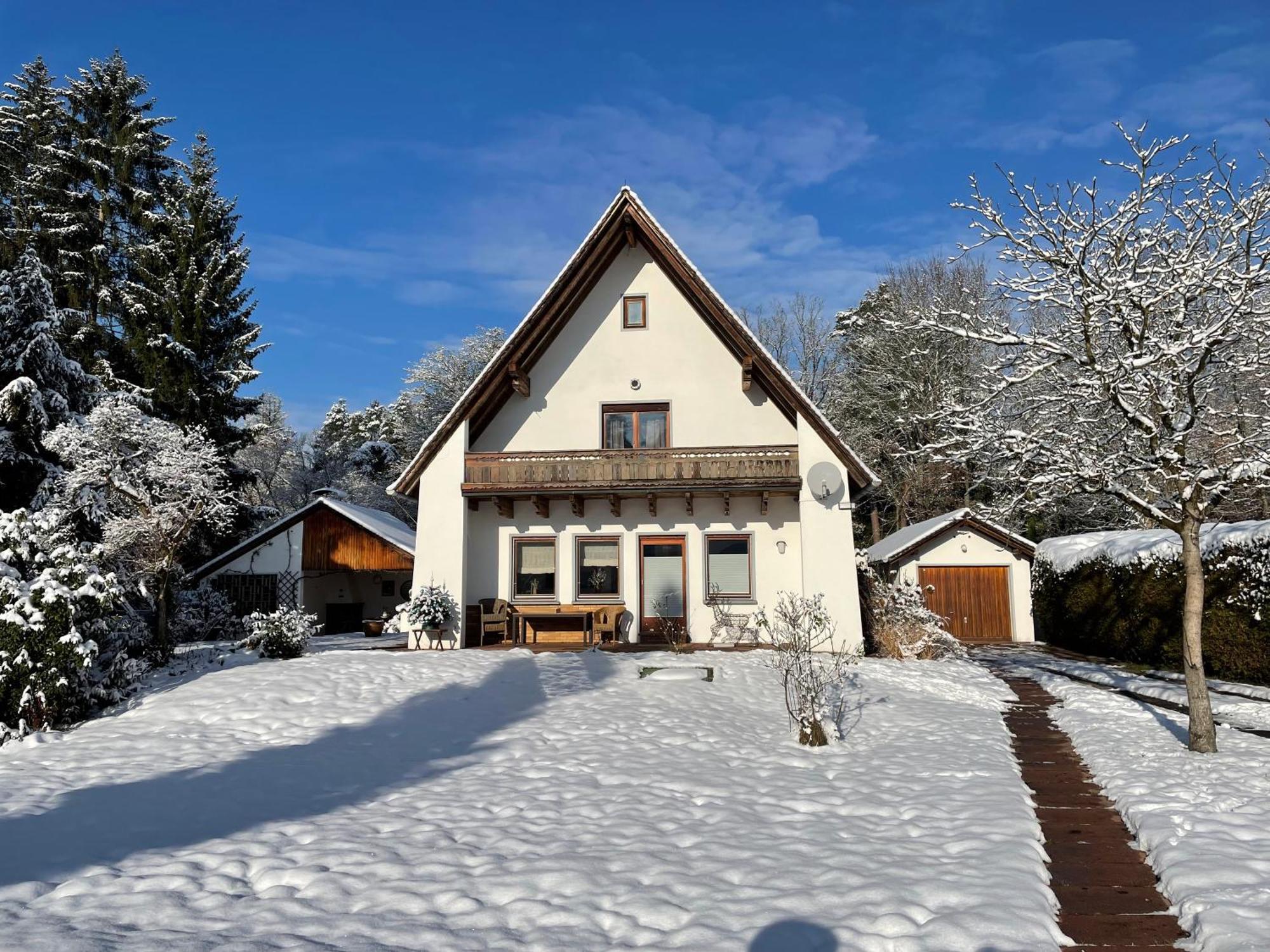 Messe- & Ferienhaus Gertraud Am Ludwigskanal, 24 H Self Check-In, Gratis Parken Wendelstein Dış mekan fotoğraf